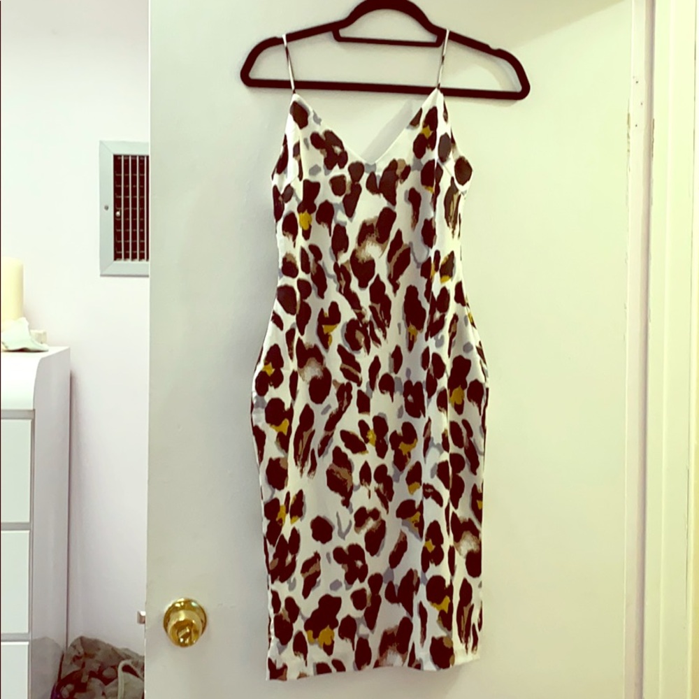Tight leopard dress